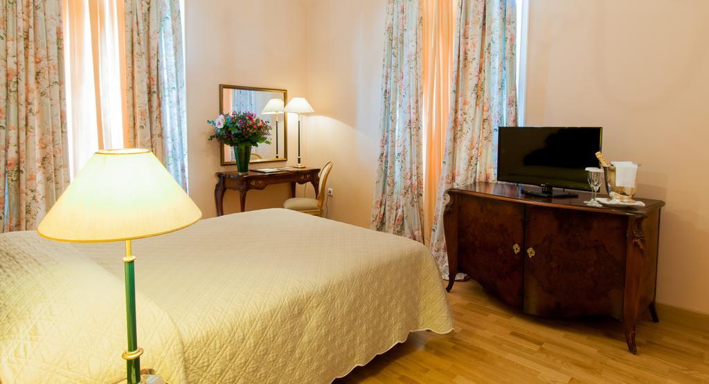 Pentelikon Hotel Кифисия Стая снимка