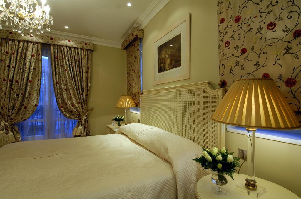 Pentelikon Hotel Кифисия Стая снимка