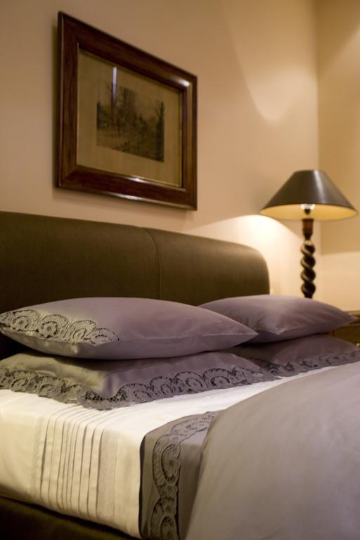 Pentelikon Hotel Кифисия Стая снимка